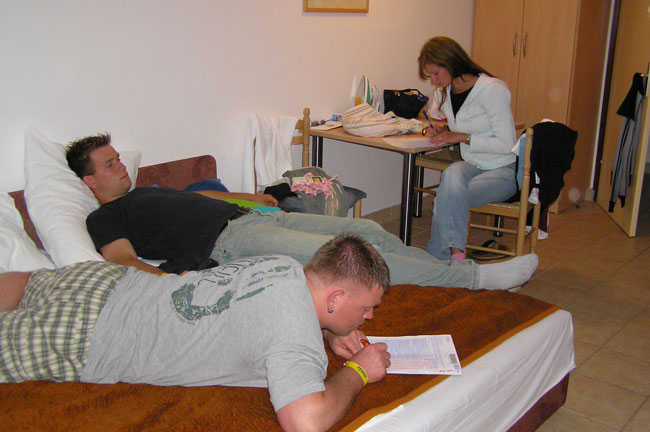 09.jpg